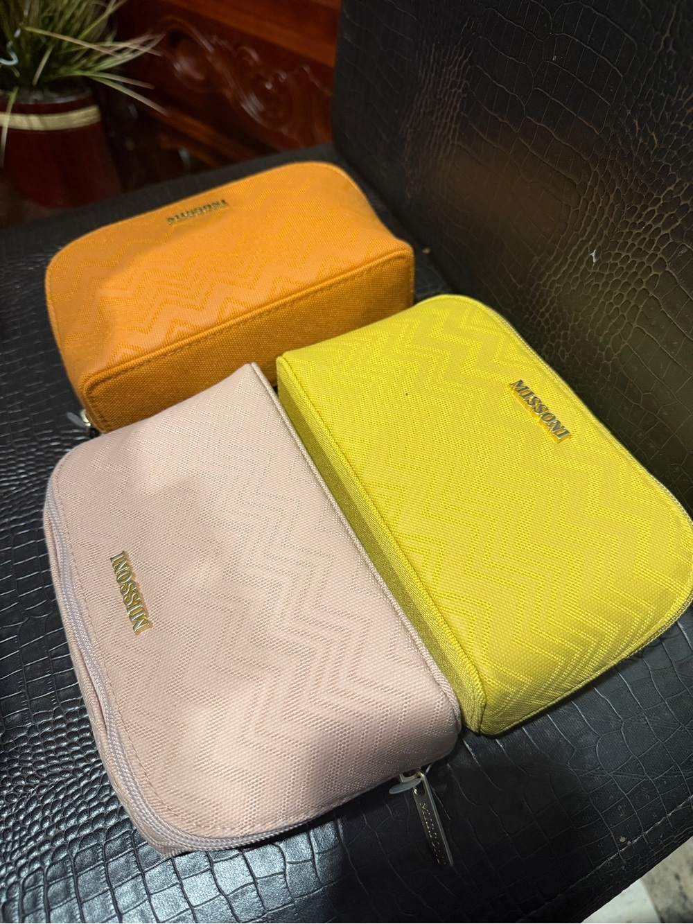 Unopened Missoni amenity kit delta one
